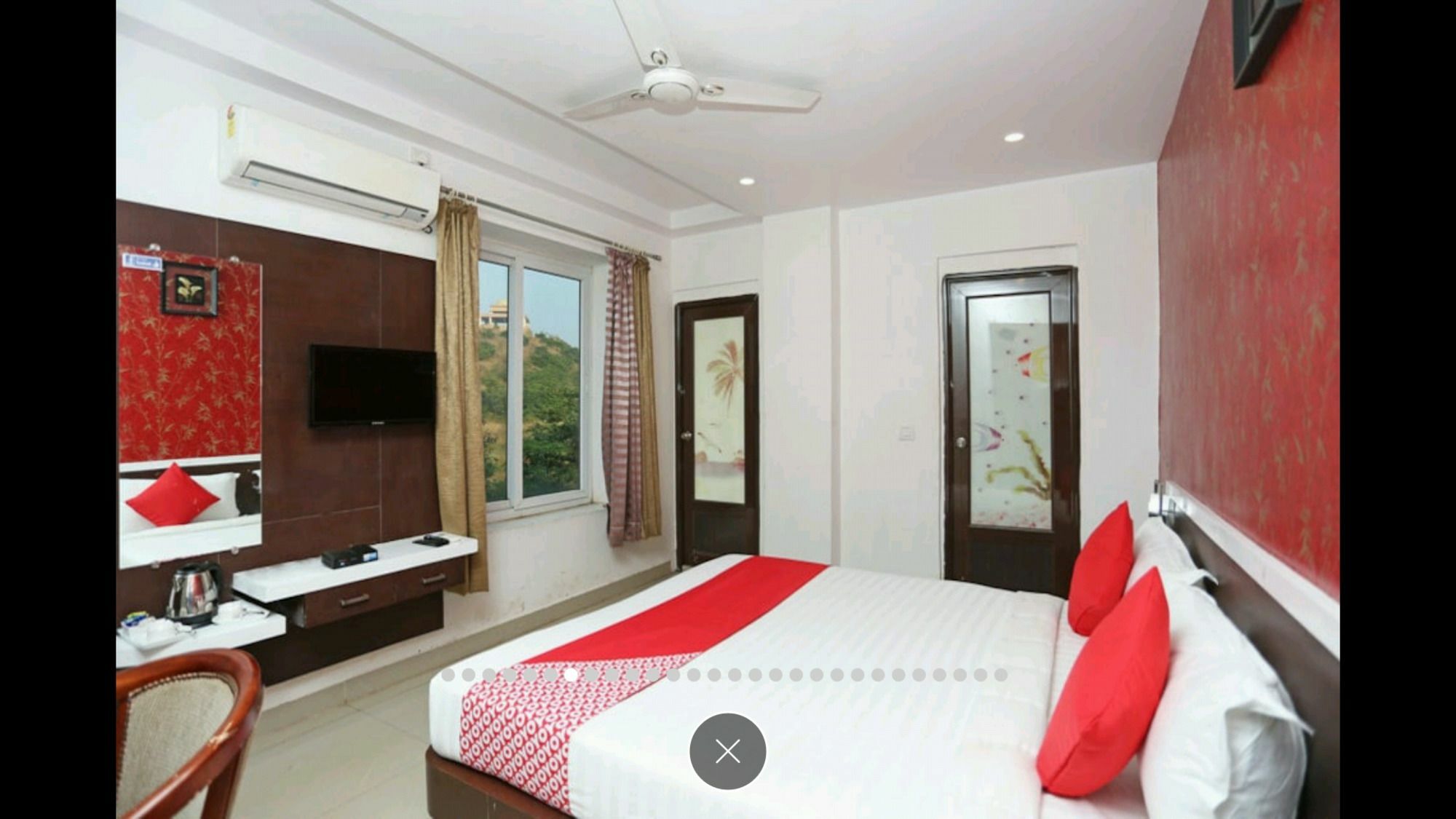 Hotel Landmark Bhubaneswar Buitenkant foto