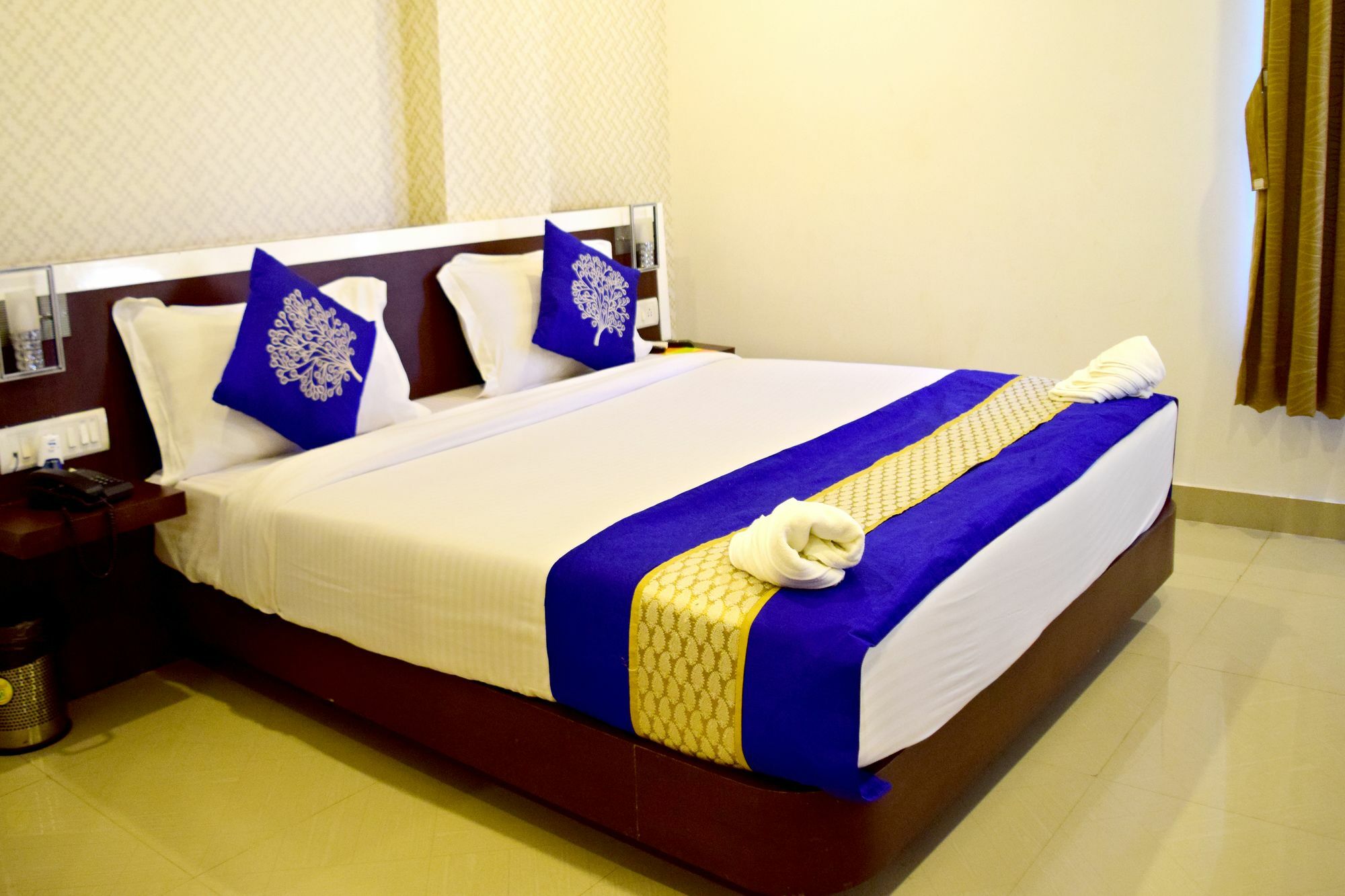 Hotel Landmark Bhubaneswar Buitenkant foto
